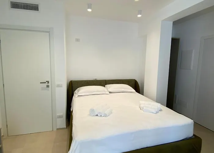 M4ree Seaside & Relax バーリ