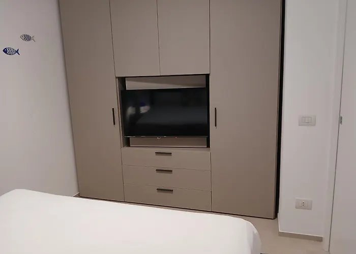 M4ree Seaside & Relax * バーリ