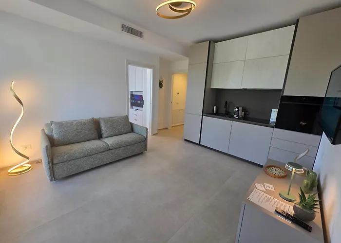 M4ree Seaside & Relax